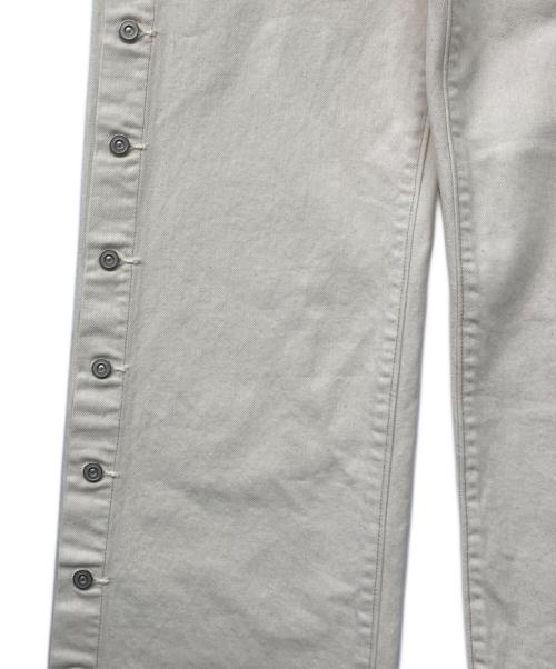 LEVI'S（リーバイス）LEVI'S (リーバイス) BLUETAB SHANKジーンズ アイボリー サイズ:SIZE W26×L30の古着・服飾アイテム