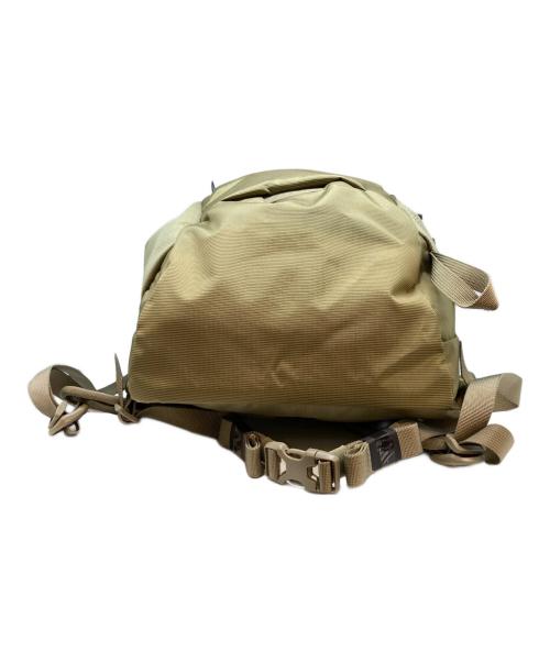 THULE（スーリー）THULE (スーリー) All Trail Daypack 18L カーキ 未使用品の古着・服飾アイテム
