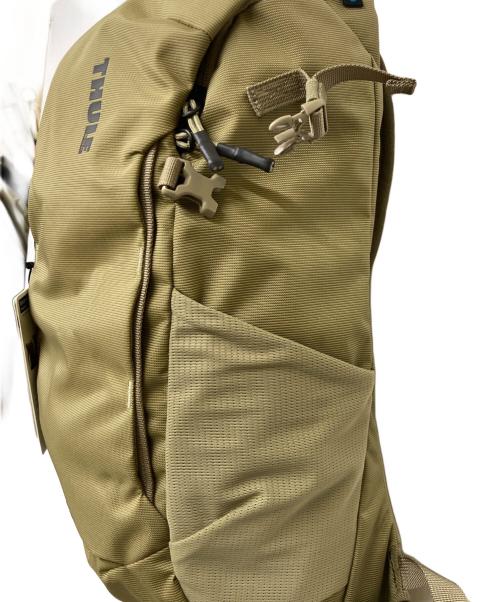 THULE（スーリー）THULE (スーリー) All Trail Daypack 18L カーキ 未使用品の古着・服飾アイテム
