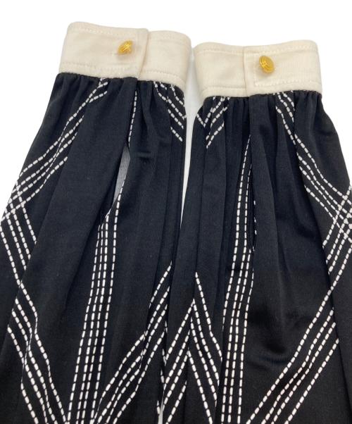 TORY BURCH（トリーバーチ）TORY BURCH (トリーバーチ) レーヨンシルクバンドカラーシャツワンピース ブラック×ホワイト サイズ:ｘｓの古着・服飾アイテム