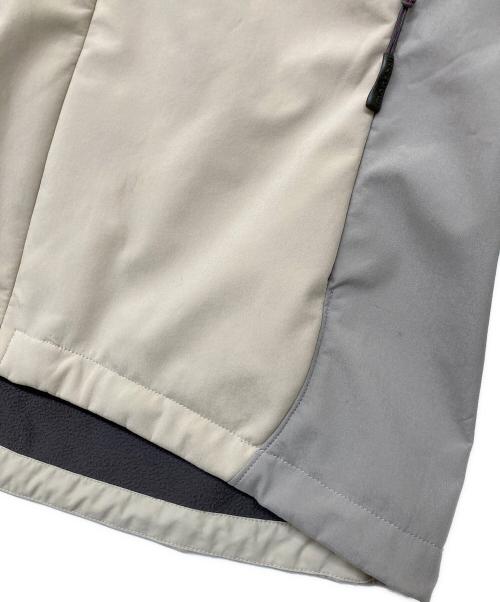 mont-bell（モンベル）mont-bell (モンベル) Powder Shed Parka(パウダーシェッド パーカ) アイボリー サイズ:sizeSの古着・服飾アイテム