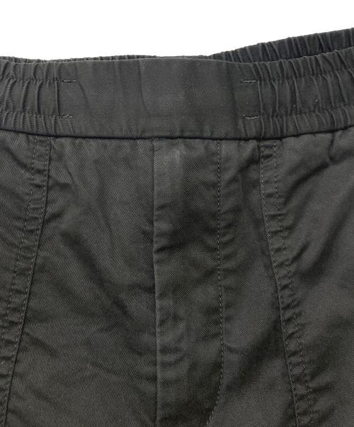 MONCLER（モンクレール）MONCLER (モンクレール) PANTAL ONE SPORTIVO/パンタローネ・スポルティーヴォ ブラック サイズ:SIZE 44の古着・服飾アイテム