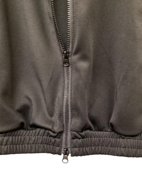 UMBRO（アンブロ）UMBRO (アンブロ) ViS (ビス) トラックジャケット ブラック サイズ:Freeの古着・服飾アイテム