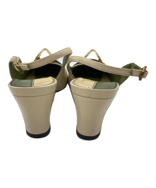 GUCCI（グッチ）GUCCI (グッチ) ハーフムーンGG バックストラップ パンプス ホワイト×グリーン サイズ:size36の古着・服飾アイテム