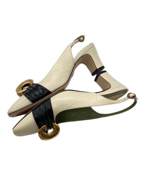 GUCCI（グッチ）GUCCI (グッチ) ハーフムーンGG バックストラップ パンプス ホワイト×グリーン サイズ:size36の古着・服飾アイテム