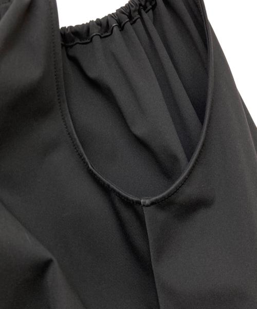CABAN（キャバン）CABAN (キャバン) コンパクトストレッチ ギャザーワンピース ブラック サイズ:Freeの古着・服飾アイテム
