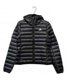 adidas（アディダス）の古着「VARILITE ライトダウン パーカー」｜ブラック