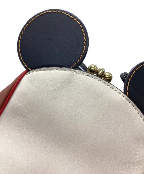 COACH（コーチ）COACH (コーチ) DISNEY (ディズニー) Keith Haring (キースヘリング) キスロックバッグ ホワイト×ブラウンの古着・服飾アイテム
