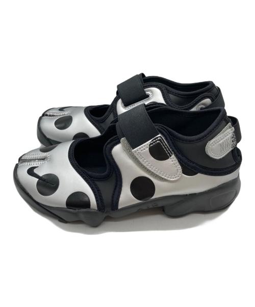 NIKE（ナイキ）NIKE (ナイキ) AIR RIFT BLACK/BLACK-METALLIC SILVER(エア リフト ブラック／ブラックーメタリック シルバー) シルバー×ブラック サイズ:SIZE23㎝の古着・服飾アイテム