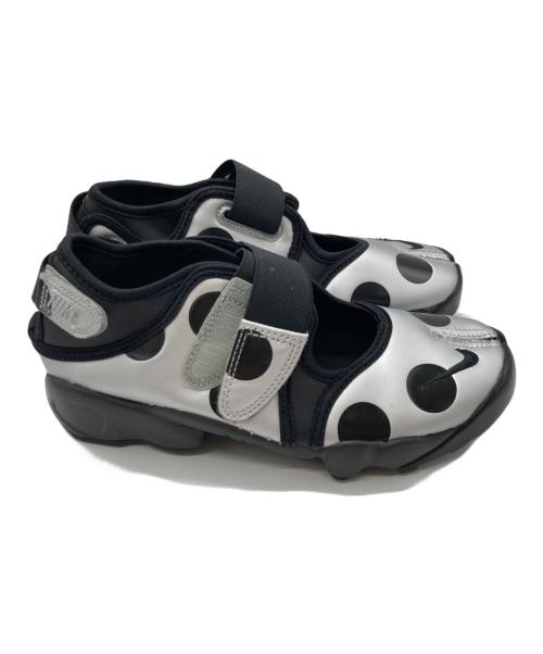 NIKE（ナイキ）NIKE (ナイキ) AIR RIFT BLACK/BLACK-METALLIC SILVER(エア リフト ブラック／ブラックーメタリック シルバー) シルバー×ブラック サイズ:SIZE23㎝の古着・服飾アイテム