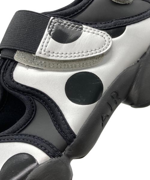 NIKE（ナイキ）NIKE (ナイキ) AIR RIFT BLACK/BLACK-METALLIC SILVER(エア リフト ブラック／ブラックーメタリック シルバー) シルバー×ブラック サイズ:SIZE23㎝の古着・服飾アイテム