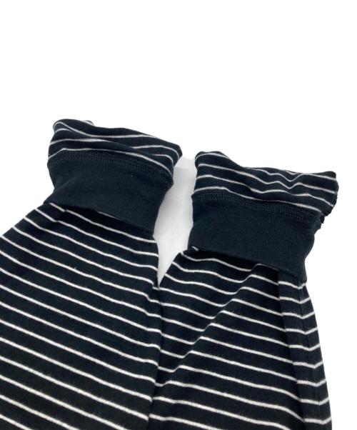 stussy（ステューシー）stussy (ステューシー) タートルネックボーダーカットソー ホワイト×ブラック サイズ:SIZELの古着・服飾アイテム