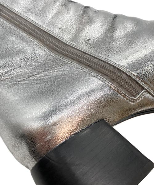 ALM.（アルム）ALM. (アルム) ADELA LEATHER BOOTS(アデラ レザー ブーツ) シルバー サイズ:SIZE24㎝の古着・服飾アイテム