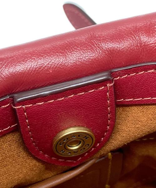 COACH（コーチ）COACH (コーチ) ミニピロートート レッドの古着・服飾アイテム