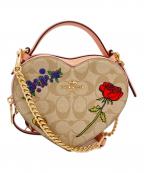 COACHコーチ）の古着「ハート クロスボディ シグネチャー キャンバス チェリー プリント ショルダーバッグ」｜ピンク