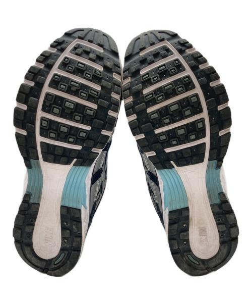 NIKE（ナイキ）NIKE (ナイキ) P-6000 armory navy/metallic silver(ピーろくせん アーモリーネイビー／メタリックシルバー) シルバー×ブルー サイズ:SIZE28.5㎝の古着・服飾アイテム