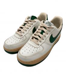 NIKE（ナイキ）の古着「WMNS AIR FORCE 1 '07 LV8 SAIL/GORGE GREEN-SESAME-PEARL WHITE」｜ホワイト×グリーン