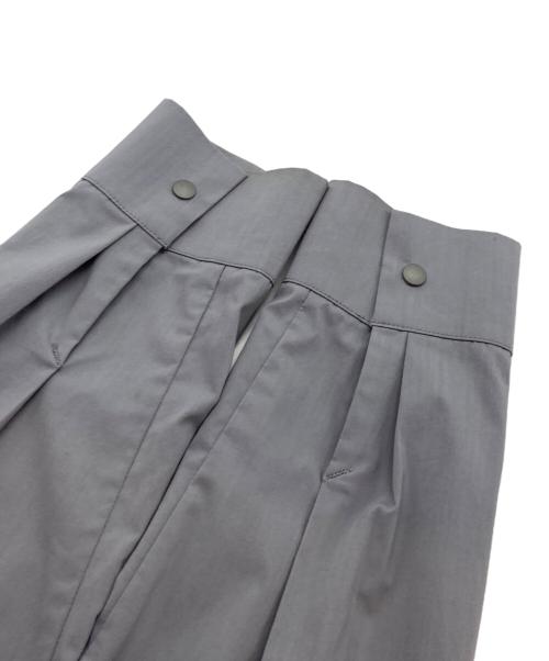 ATTACHMENT（アタッチメント）ATTACHMENT (アタッチメント) PE／Cストレッチブロードレギュラーカラーシャツ グレー サイズ:SIZEMの古着・服飾アイテム