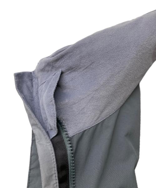 MARMOT（マーモット）Marmot (マーモット) ロゴ刺繍シェルジャケット グレー サイズ:Lの古着・服飾アイテム