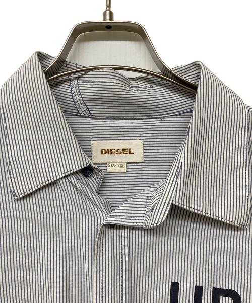 DIESEL（ディーゼル）DIESEL (ディーゼル) グラフィックシャツ ホワイト サイズ:XXLの古着・服飾アイテム