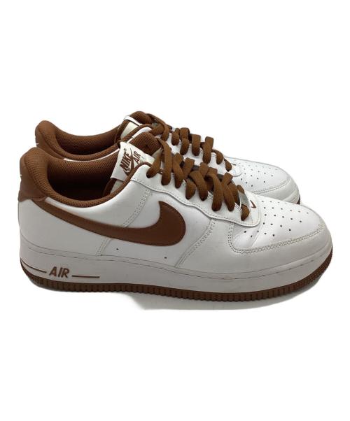 NIKE（ナイキ）NIKE (ナイキ) AIR FORCE 1 '07（エア フォース ワン ゼロセブン） ホワイト・ピーカンブラウン サイズ:SIZE 27.5cmの古着・服飾アイテム