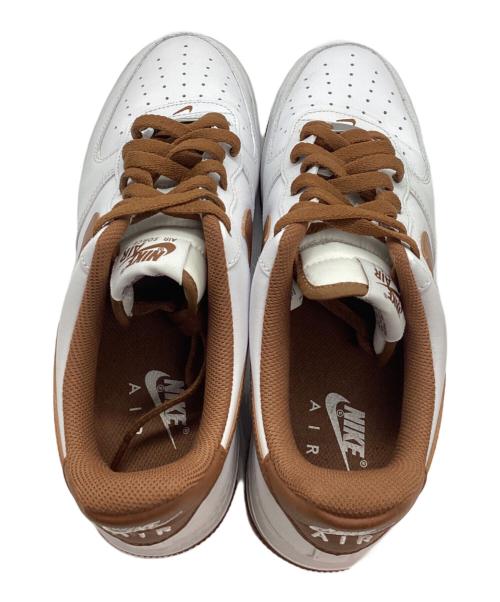 NIKE（ナイキ）NIKE (ナイキ) AIR FORCE 1 '07（エア フォース ワン ゼロセブン） ホワイト・ピーカンブラウン サイズ:SIZE 27.5cmの古着・服飾アイテム