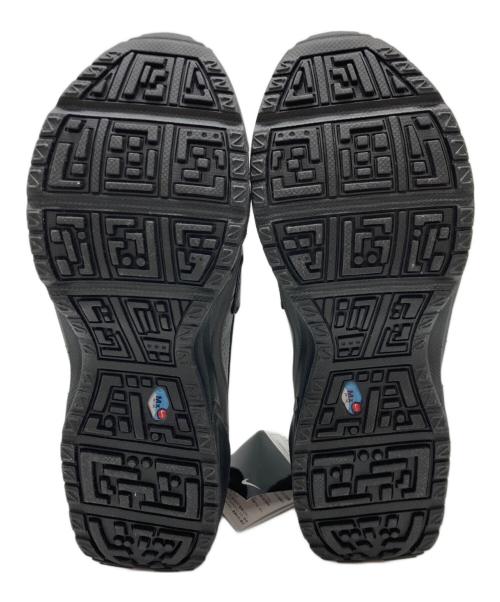 NIKE（ナイキ）NIKE (ナイキ) W AIR MAX PHENOMENA SWDC BLACK/METALLIC SILVER-METALLIC SILVER ブラック サイズ:26 未使用品の古着・服飾アイテム