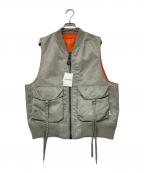 AVIREXアヴィレックス）の古着「SLEEVELESS MA-1 VEST(スリーブレス エムエーワン ベスト)」｜グレー