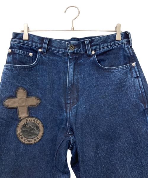 AVIREX（アヴィレックス）AVIREX (アヴィレックス) LEATHER PATCH DENIM PANTS(レザー パッチ デニム パンツ) インディゴ サイズ:SIZELの古着・服飾アイテム