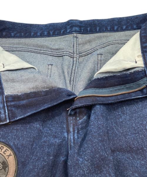AVIREX（アヴィレックス）AVIREX (アヴィレックス) LEATHER PATCH DENIM PANTS(レザー パッチ デニム パンツ) インディゴ サイズ:SIZELの古着・服飾アイテム