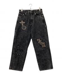 AVIREX（アヴィレックス）の古着「LEATHER PATCH DENIM PANTS(レザー パッチ デニム パンツ)」｜ブラック