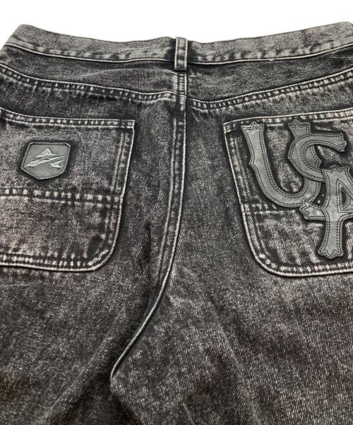 AVIREX（アヴィレックス）AVIREX (アヴィレックス) LEATHER PATCH DENIM PANTS(レザー パッチ デニム パンツ) ブラック サイズ:SIZELの古着・服飾アイテム