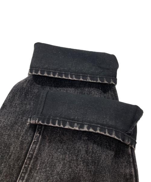 AVIREX（アヴィレックス）AVIREX (アヴィレックス) LEATHER PATCH DENIM PANTS(レザー パッチ デニム パンツ) ブラック サイズ:SIZELの古着・服飾アイテム