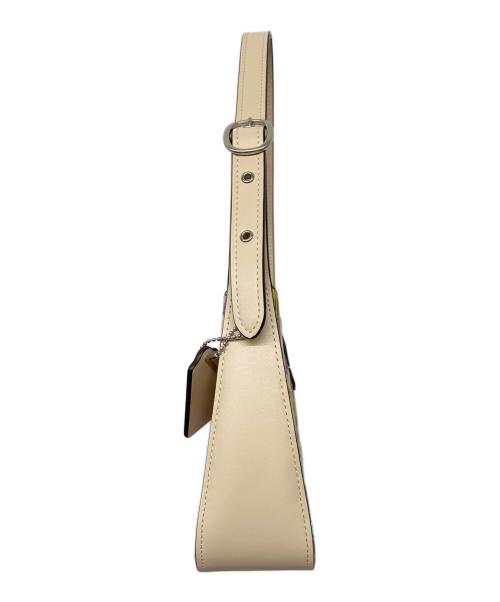 COACH（コーチ）COACH (コーチ) エライザ ガーデンフローラルプリントショルダーバッグ アイボリーの古着・服飾アイテム