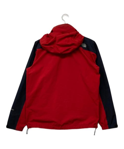 THE NORTH FACE（ザ ノース フェイス）THE NORTH FACE (ザ ノース フェイス) Mountain Raintex Anorak/マウンテンレインテックスアノラック レッド サイズ:Mの古着・服飾アイテム