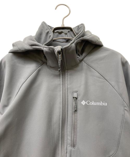 Columbia（コロンビア）Columbia (コロンビア) カスケードリッジIIIソフトシェル グレー サイズ:sizeMの古着・服飾アイテム