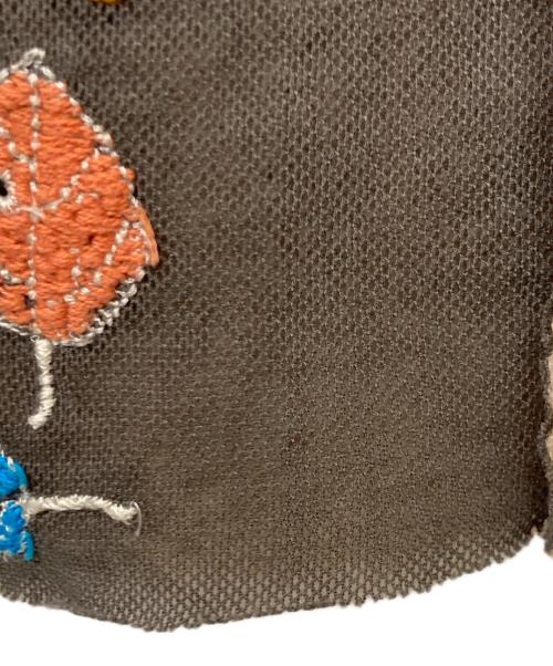 mina perhonen（ミナ ペルホネン）mina perhonen (ミナ ペルホネン) 刺繍ストール ブラウンの古着・服飾アイテム