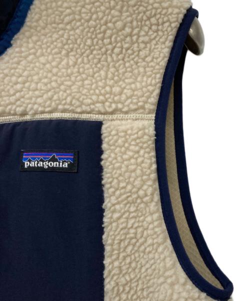 Patagonia（パタゴニア）Patagonia (パタゴニア) 19AW Men's Classic Retro-X Vest(ジュウキュウ エーダブリュー メンズ クラシック レトロエックス ベスト) アイボリー サイズ:SIZESの古着・服飾アイテム