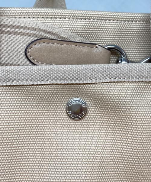 COACH（コーチ）COACH (コーチ) カーゴトート ベージュの古着・服飾アイテム