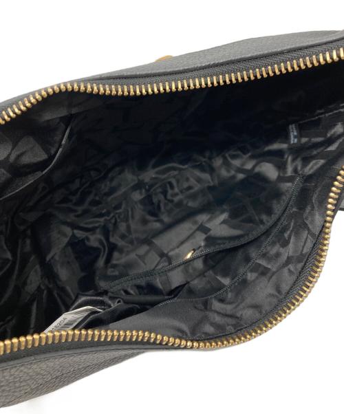 FURLA（フルラ）FURLA (フルラ) シボレザーショルダーバッグ ブラックの古着・服飾アイテム