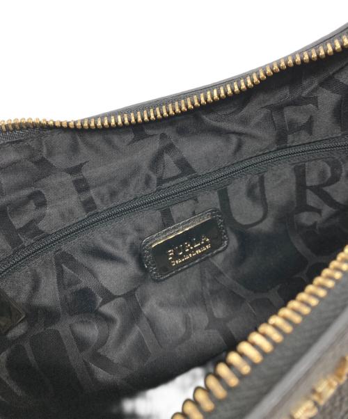 FURLA（フルラ）FURLA (フルラ) シボレザーショルダーバッグ ブラックの古着・服飾アイテム