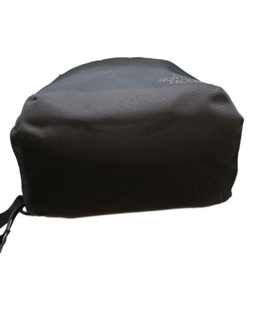 THE NORTH FACE（ザ ノース フェイス）THE NORTH FACE (ザ ノース フェイス) Shuttle Daypack(シャトル デイパック) ブラックの古着・服飾アイテム