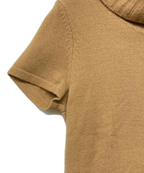 BURBERRY BLUE LABEL（バーバリー ブルー レーベル）BURBERRY BLUE LABEL (バーバリー ブルー レーベル) ホース刺繍ウールブレンドハイネックニット ベージュ サイズ:SIZE Mの古着・服飾アイテム