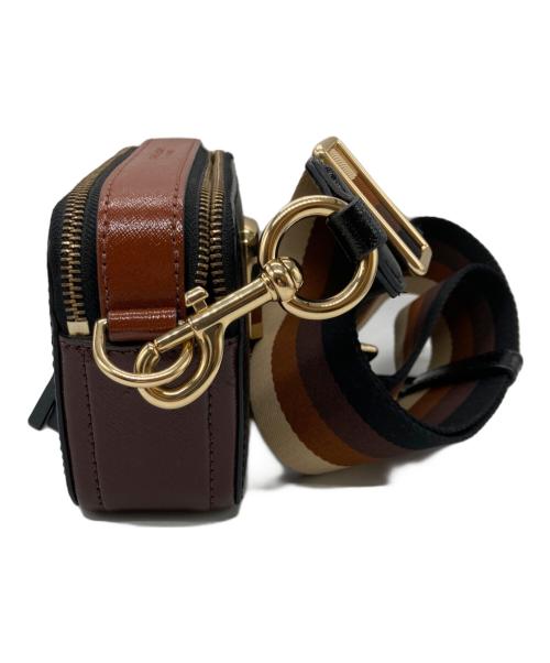 MARC JACOBS（マークジェイコブス）MARC JACOBS (マークジェイコブス) ザ スナップショット ブラウン×ブラックの古着・服飾アイテム