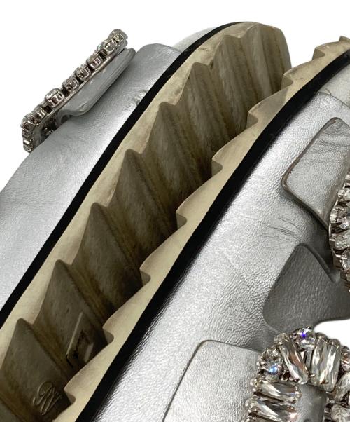 Roger Vivier（ロジェ ヴィヴィエ）Roger Vivier (ロジェ ヴィヴィエ) SLIDY VIV STRASS BUCKLスライディー ヴィヴ ストラス バックル シルバー サイズ:37の古着・服飾アイテム