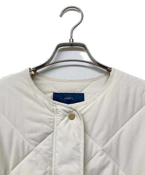 SHIPS（シップス）SHIPS (シップス) サイド ジップ キルティング コート ホワイト サイズ:sizeMの古着・服飾アイテム