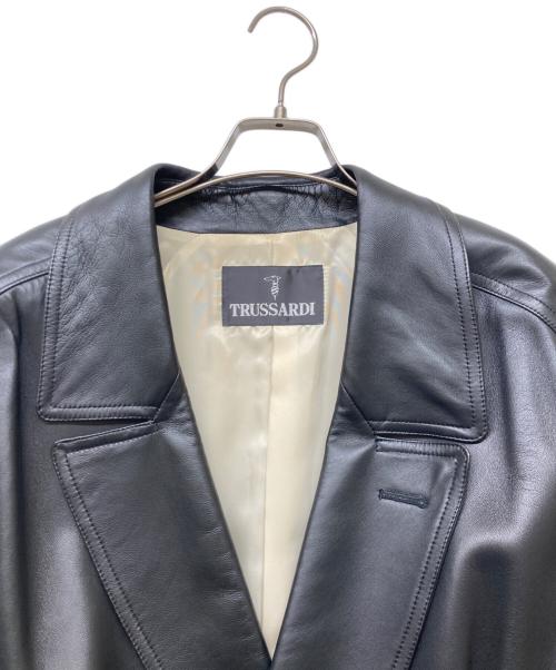 TRUSSARDI（トラサルディ）TRUSSARDI (トラサルディ) シープスキンレザーコート ブラック サイズ:不明の古着・服飾アイテム