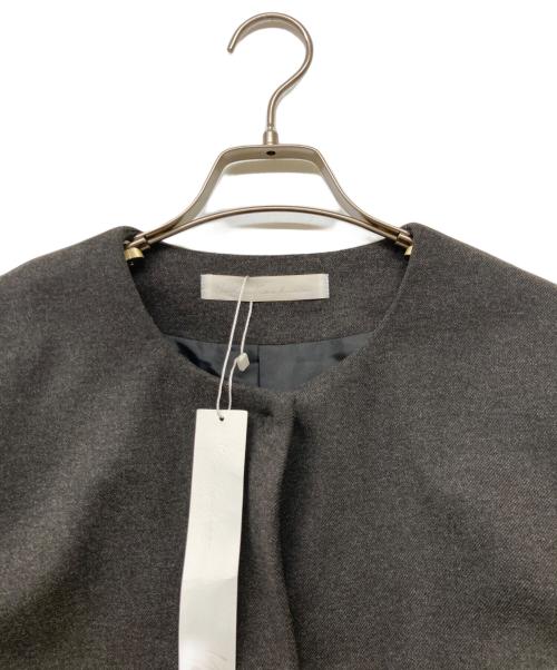 yuka koshino（ユカコシノ）yuka koshino (ユカコシノ) ノーカラージャケット グレー×ブラック サイズ:SIZES 未使用品の古着・服飾アイテム