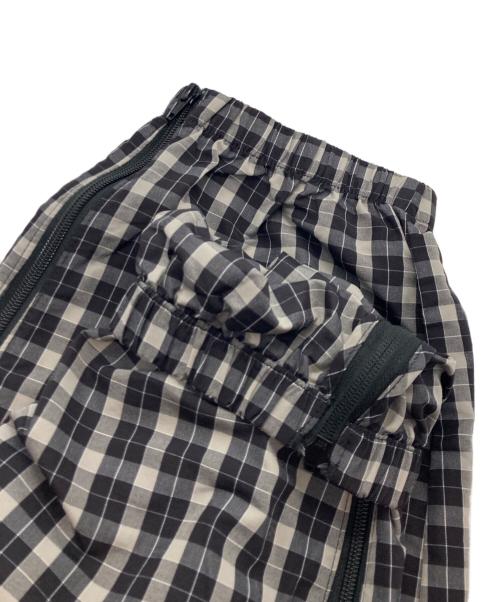 SUPREME（シュプリーム）SUPREME (シュプリーム) 25AW Plaid Warm Up Pant25エーダブリュー プレイド ワームアップ パンツ ブラック×グレー サイズ:sizeSの古着・服飾アイテム