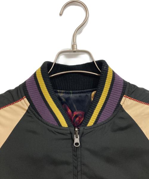 glamb（グラム）glamb (グラム) ジョルノ・ジョバァーナスカジャケット　ジョジョコラボ ブラックの古着・服飾アイテム